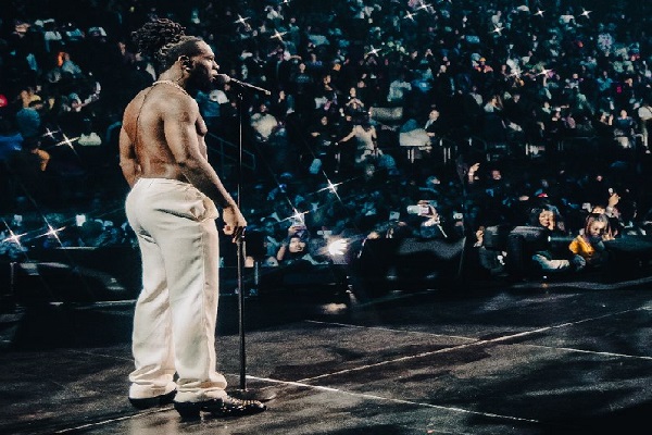 Burna Boy dazzles over 20,000 fans at iconic Madison Square Garden