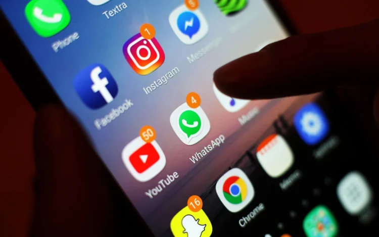 Delete porn posts within 24 hours – FG orders Twitter, Facebook, other social media platforms